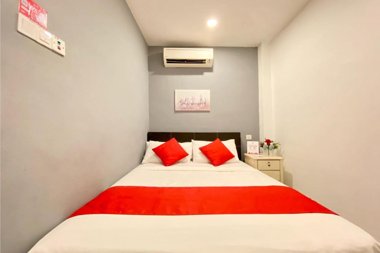Hotel Spot On 90283 Twenty Seven Muntri Tanjung Bungah  Exterior foto